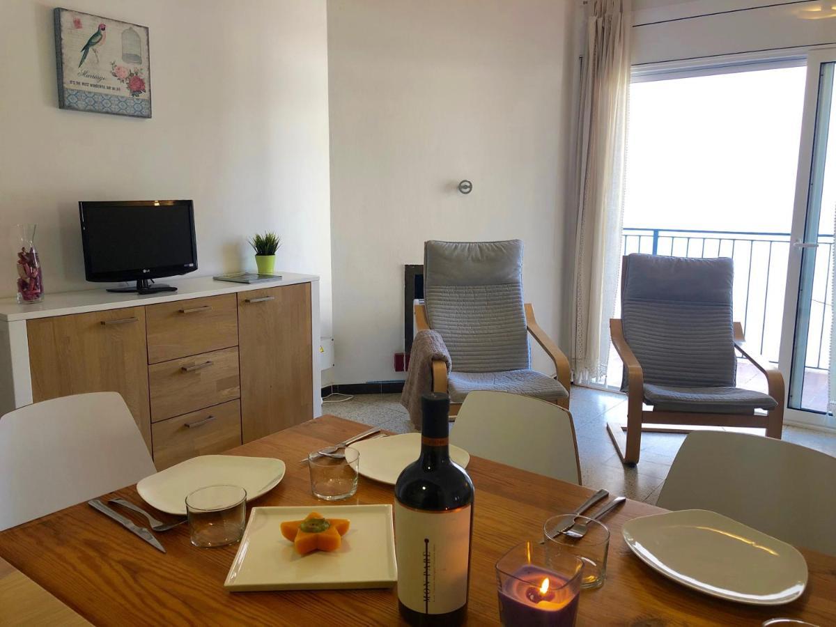 Apartamentos Aquarium. 150 Metros Playa. 로지즈 외부 사진