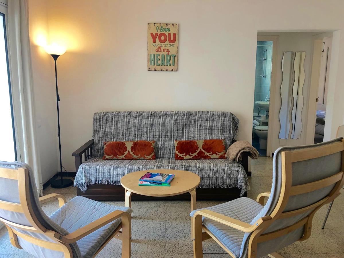 Apartamentos Aquarium. 150 Metros Playa. 로지즈 외부 사진