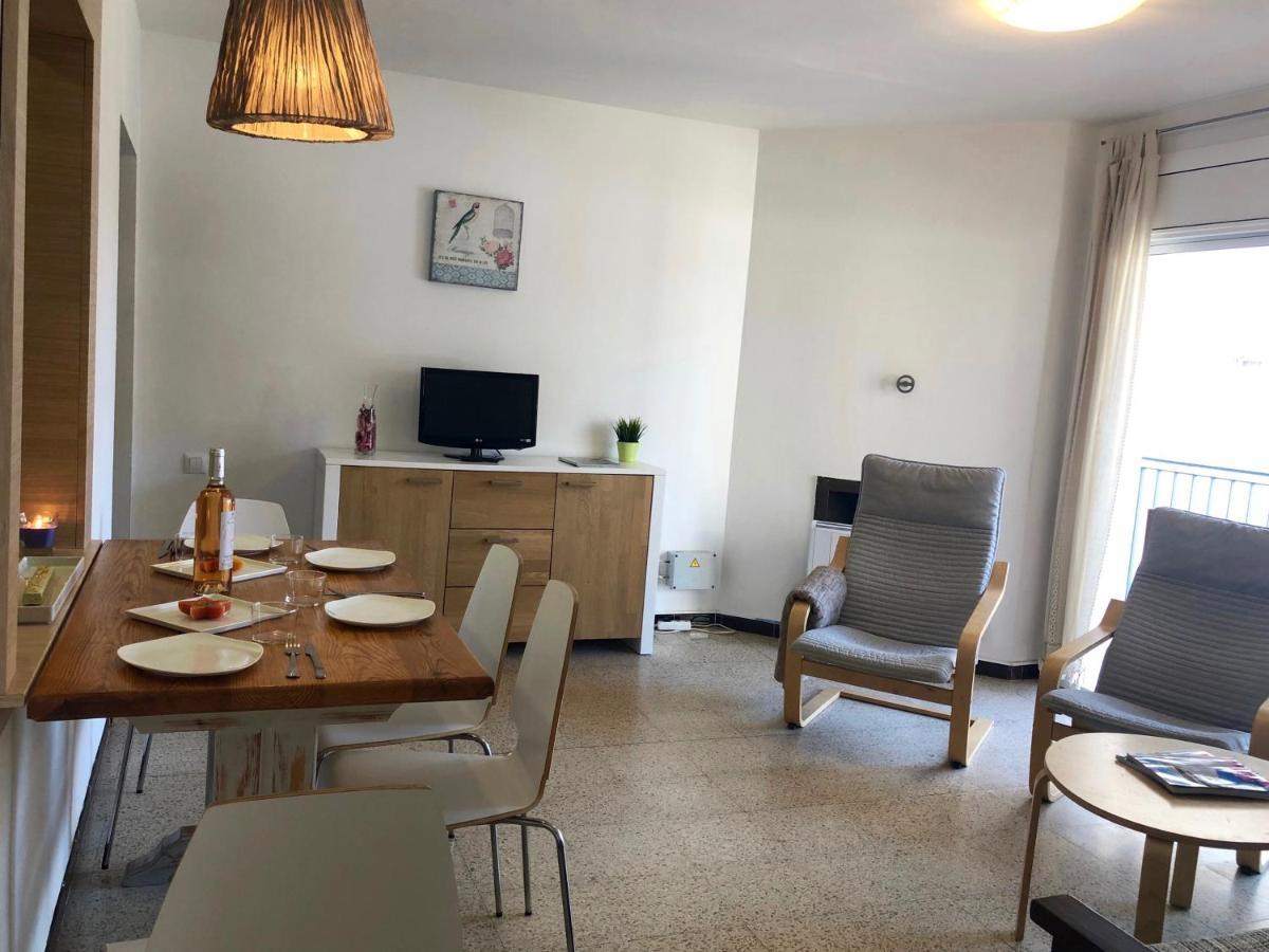 Apartamentos Aquarium. 150 Metros Playa. 로지즈 외부 사진