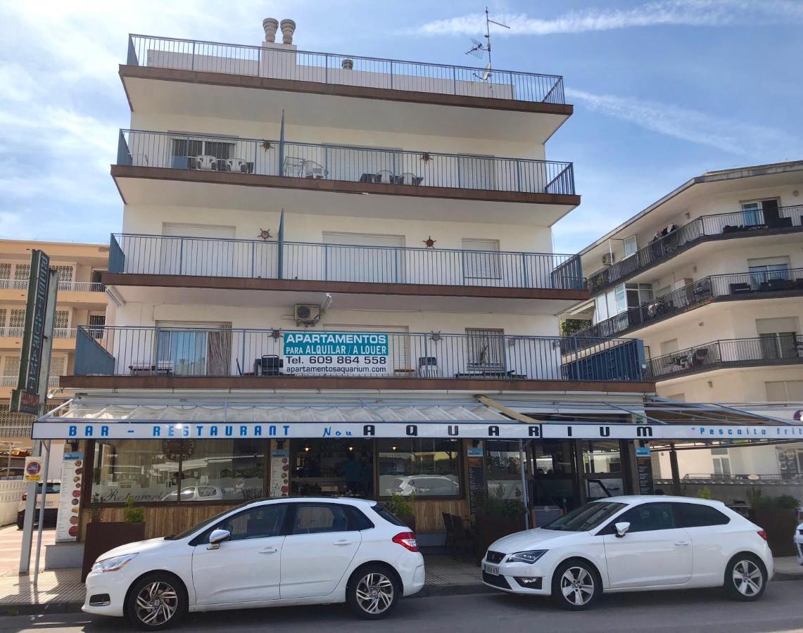Apartamentos Aquarium. 150 Metros Playa. 로지즈 외부 사진